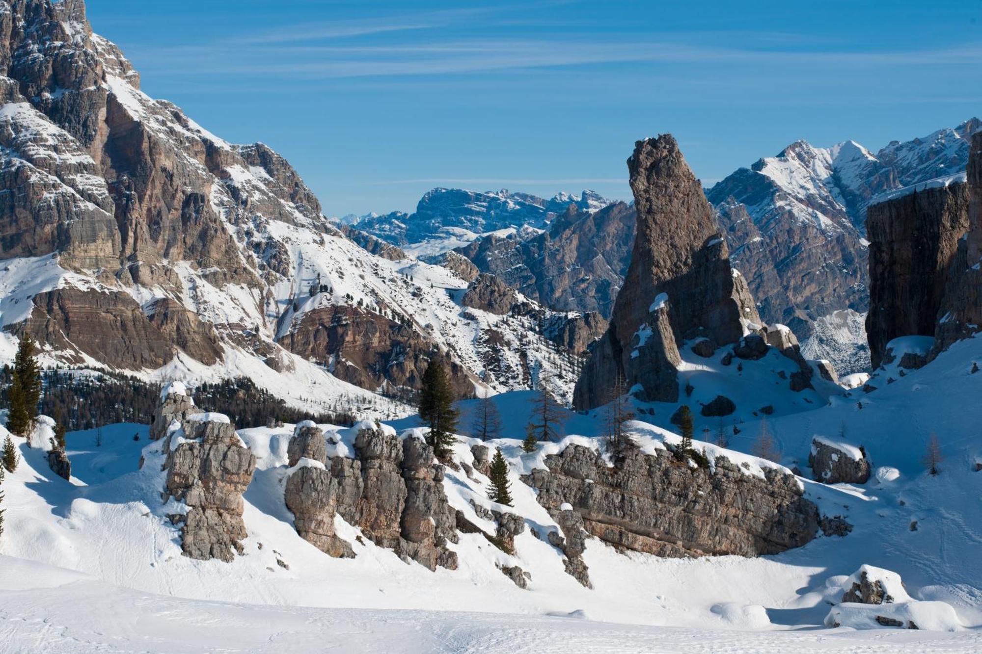 Hotel Alaska Cortina Cortina dʼAmpezzo Exterior foto